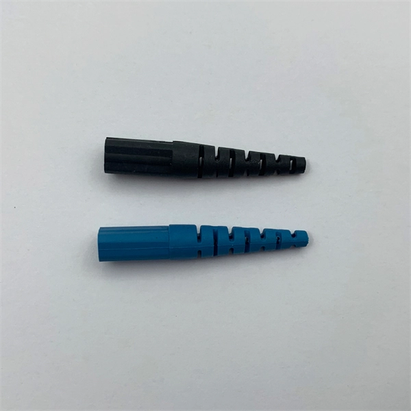 Where is the 10 Gigabit multimode fiber optic patch cord interface 