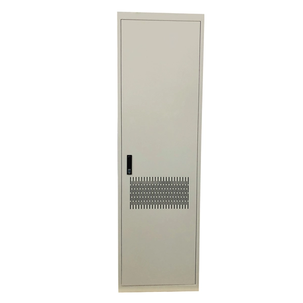 What size cable should be selected for the power distribution box 